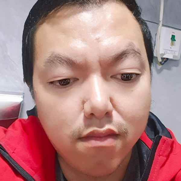 38岁岁江苏单身帅哥 - 周口吉缘网