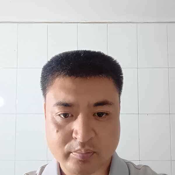 42岁岁山东单身帅哥 - 周口吉缘网