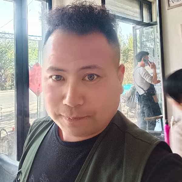 35岁岁山东单身帅哥 - 周口吉缘网
