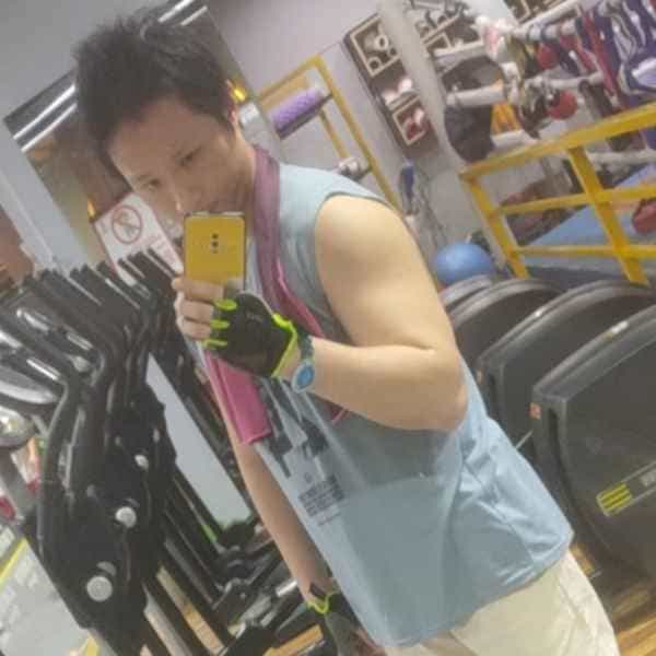 37岁岁广东单身帅哥 - 周口吉缘网