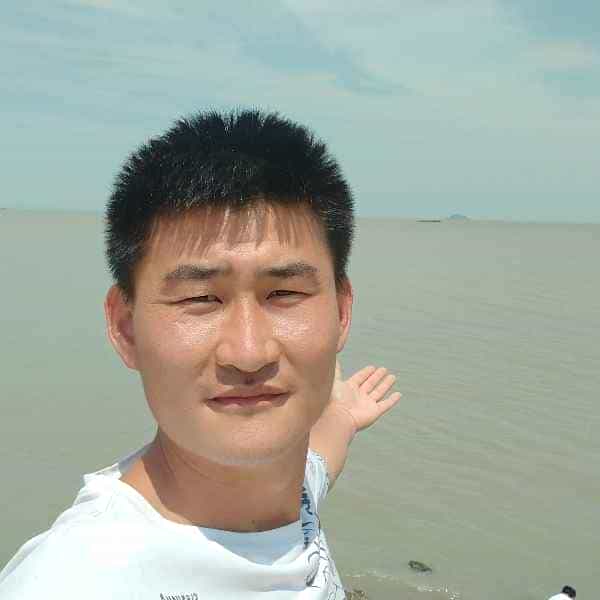 32岁岁山东单身帅哥 - 周口吉缘网