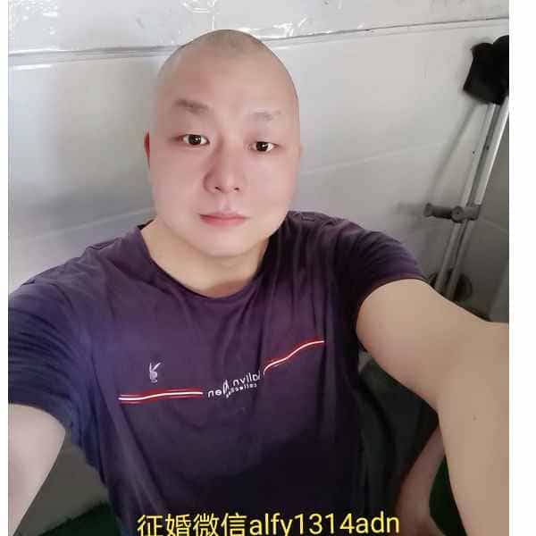 45岁岁湖南单身帅哥 - 周口吉缘网
