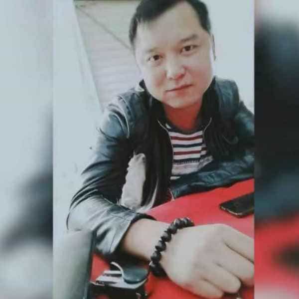 40岁岁湖南单身帅哥 - 周口吉缘网