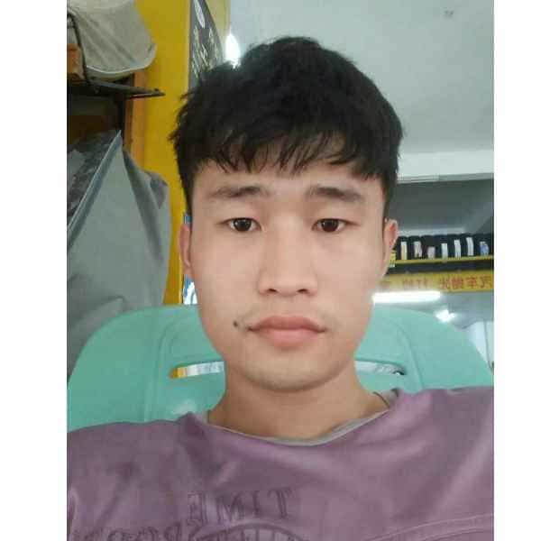 31岁岁广东单身帅哥 - 周口吉缘网