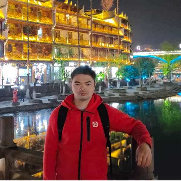 39岁岁广东单身帅哥 - 周口吉缘网