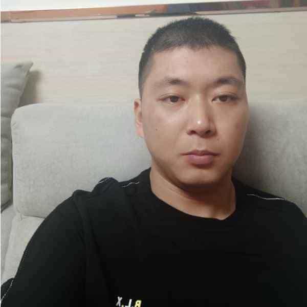 33岁岁江苏单身帅哥 - 周口吉缘网